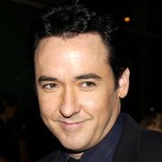 ジョン・キューザック、政治風刺映画でヒラリー・ダフと共演