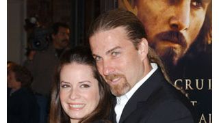ホリー・マリー・コームズに男児誕生