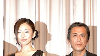 松雪泰子が、寺島進とリアルなラブシーンに挑戦!