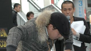 加藤夏希も思わず「プッ！」タカアンドトシ、外国人観光客に「欧米かっ!?」