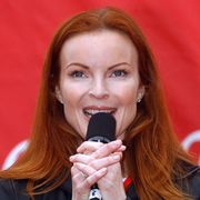 マーシア・クロス、「ヌード写真を返して!」