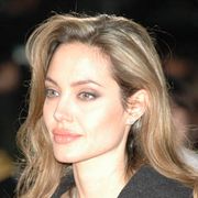 アンジェリーナ・ジョリーのボディー・ガード、ムンバイで逮捕される