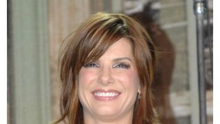 サンドラ・ブロック、妊娠説を否定