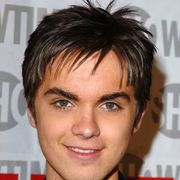 トーマス・デッカー、TV版『ターミネーター』でジョン・コナー役に