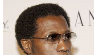 ウェズリー・スナイプス、帰国して法廷へ