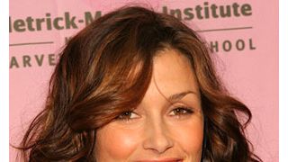 ブリジット・モイナハン、アメフト選手の恋人と破局