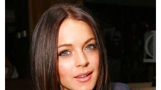 リンジー・ローハン、盲腸で手術