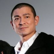 アジアの大スター、アンディ・ラウがお仕置きで丸坊主?