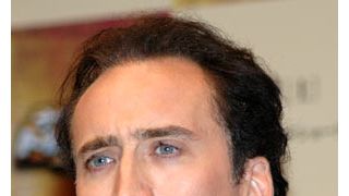 ニコラス・ケイジ、実在のピアニストに扮する

