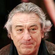 ロバート・デ・ニーロ主演のコメディ映画に豪華スターが出演