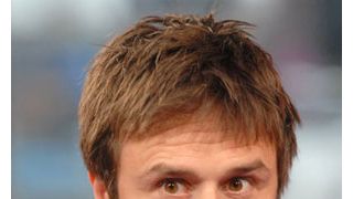 デヴィッド・アークエット、「ミディアム」を監督