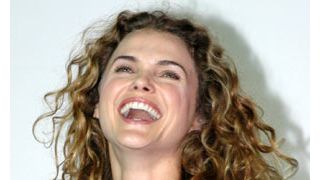 ケリー・ラッセル、バレンタインデーに結婚