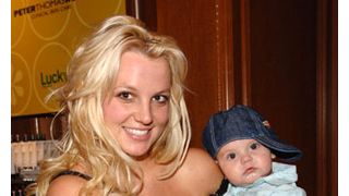 ブリトニー・スピアーズ、自らリハビリ施設に入院