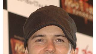 オーランド・ブルーム、エコ・ハウスを建築中