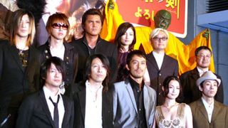 GLAYのシークレット生ライブにファン熱狂！