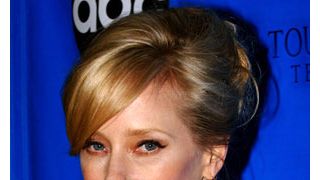 ジェイムズ・タッパー、アン・ヘッシュとの交際を認める
