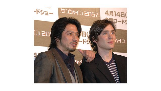 Amazon.co.jp: 大型B1ポスター上海の伯爵夫人レイフファインズ