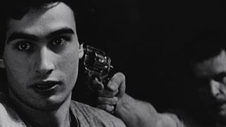 13人同時にロシアン・ルーレットの衝撃映像