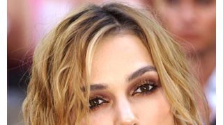 キーラ・ナイトレイ、5人のストーカーに追われる身？