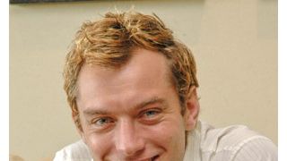 ジュード・ロウの新しい恋人は誰？