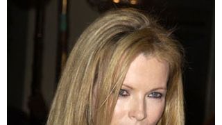 キム・ベイシンガー、留守番電話のテープを漏らしたことを否定