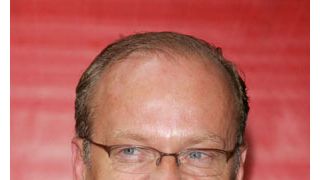 ケルシー・グラマー、新コメディシリーズに出演決定