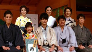 幸せいっぱいの妻夫木聡が、先輩女優を“オバサン”扱い！