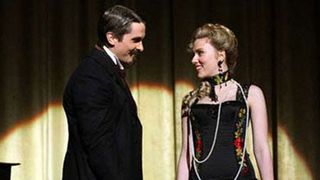 あのセクシー女優の胸が、電車内でさわりたい放題!?