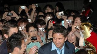 ブラピ並みの歓迎！ ジェラルドに1200人のファン殺到