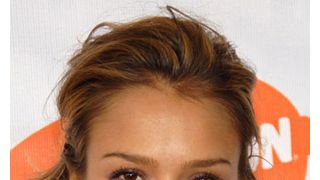 ジェシカ・アルバ、脳年齢は82歳？