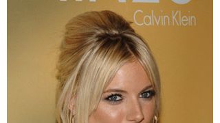 シエナ・ミラー、P.ディディ破局の原因に?