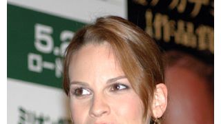 ヒラリー・スワンク、恋人とイタリアでデート休暇