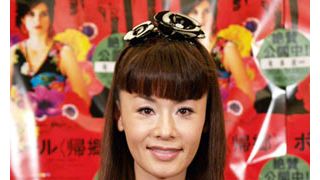 大地真央、優しくほほ笑みながら「ふがいない男は捨てる」
