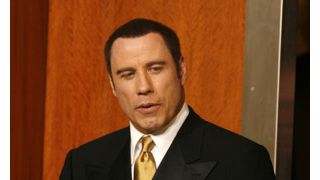 ジョン・トラヴォルタ、空港オーナーを訴える
