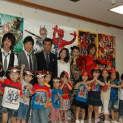 インリン、妊娠説に困惑! 劇場版ゲキレンジャーでM字開脚ビターン!