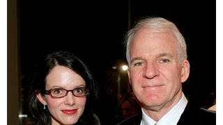 スティーヴ・マーティン、恋人とサプライズ結婚