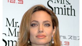 アンジー、ブラピと別居？　一人で新居を下見