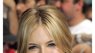 シエナ・ミラーは共演者好き?
