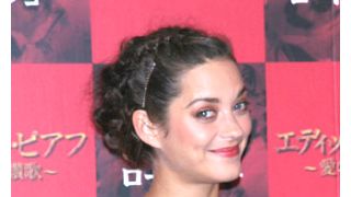 すでにアカデミー賞候補!「愛の讃歌」の歌姫に成りきった女優来日