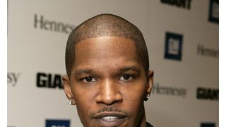 ジェイミー・フォックス、母校出身の音楽の天才にふんする