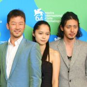 浅野忠信、海外記者に「なぜ、役名がいつもケンジなのか」を問われる!