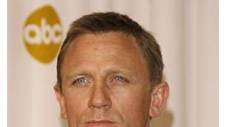 ダニエル・クレイグ、恋人にプロポーズ?