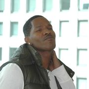 ノリノリでセクシーポーズ! ジェイミー・フォックス僕がFBI捜査官になれないワケ!