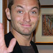 永遠の貴公子ジュード・ロウを直撃! マイケル・ケインとの不思議な縁