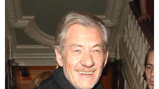 イアン・マッケラン、ジャクソン監督なしでもガンダルフに