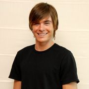 カッコよすぎる! アメリカで大ブレイクしたアイドルのザック・エフロンを直撃!