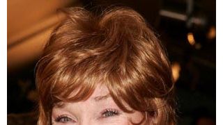 シャーリー・マクレーン、サンタ・フェ映画祭で名誉賞