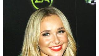 「HEROES/ヒーローズ」のチアリーダー役、日本で逮捕状？