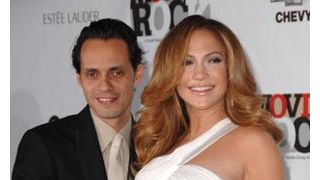 ジェニファー・ロペス、大きなおなかでイベントへ出席