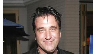 ダニエル・ボールドウィンに逮捕状